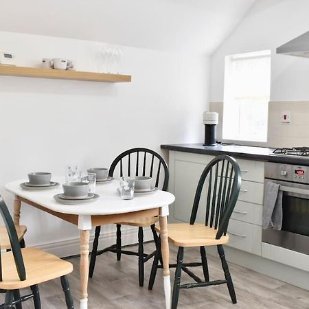 2 Bedroom Apartment In Gateshead Buitenkant foto