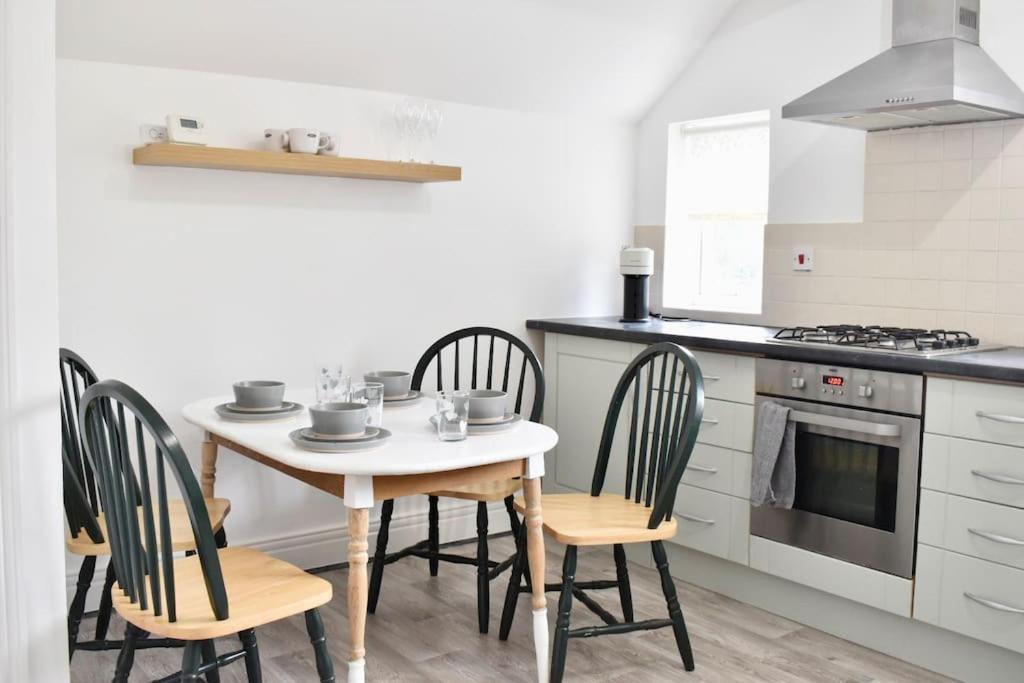 2 Bedroom Apartment In Gateshead Buitenkant foto
